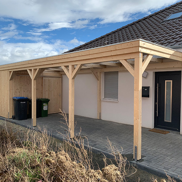 Carport Ausstattung: Holzblende