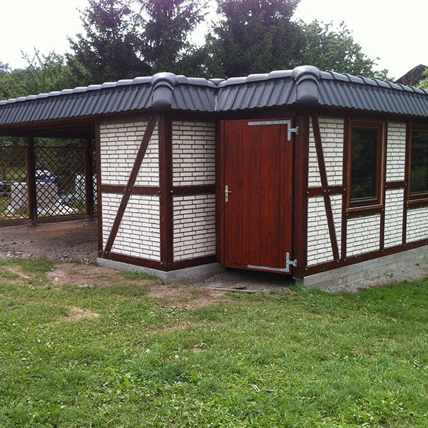 Carport Sonderkonstruktion, Fachwerk mit Abstellraum